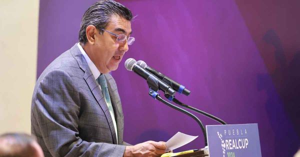 Compromiso en Puebla, sigue en pie: Sergio Salomón