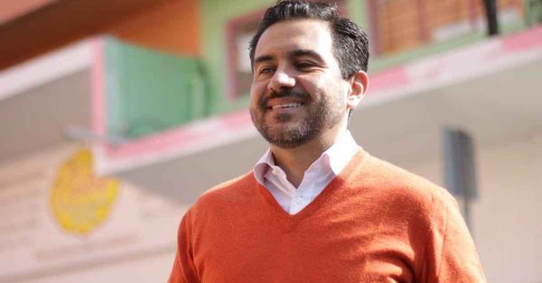 Rechaza AMLO saber si Yunes llegar&aacute; a Morena para avalar la Reforma Judicial