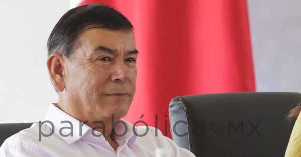 Desconocemos veracidad de mantas contra Tepole: Sergio Salom&oacute;n