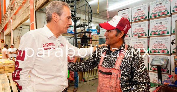 Promete Pepe Chedraui fortalecer los servicios en la Central de Abasto