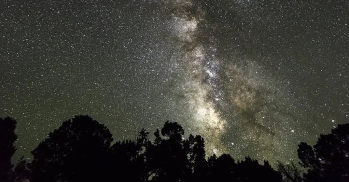 Prepárate para la lluvia de estrellas este 22 de abril 2024