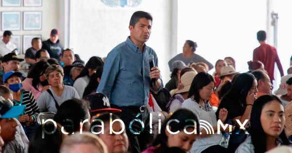 Se re&uacute;ne Eduardo Rivera con simpatizantes y estructuras partidistas en Ocoyucan