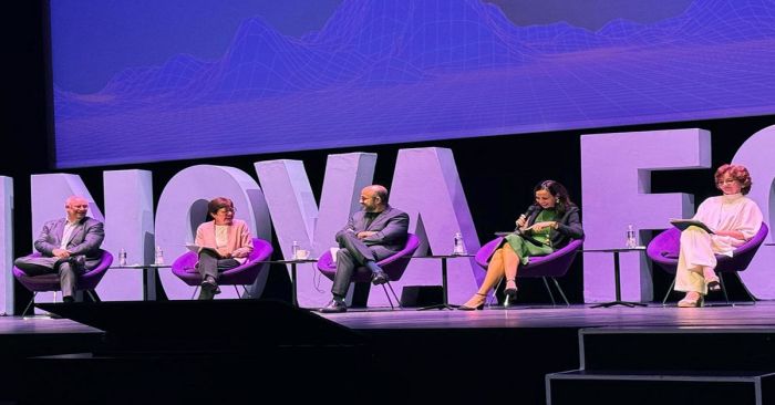Debe ser la educación superior innovadora, transversal y humanista: Lilia Cedillo