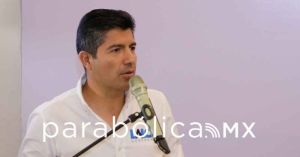 Acusa Eduardo Rivera “móvil político” en su contra