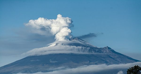 Presenta volcán Popocatépetl actividad este sábado