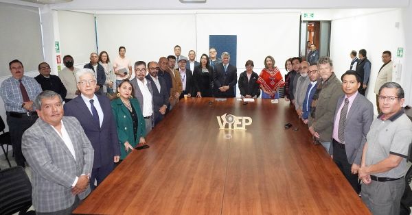 Rinden informe Consejos de Docencia e Investigación y Estudios de Posgrado
