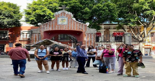 Continúan las diversas actividades turísticas de verano en Puebla capital