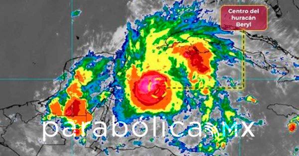 Minuto a Minuto: Impacta el Hurac&aacute;n Beryl la Pen&iacute;nsula de Yucat&aacute;n