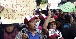 Insiste Sergio Salomón en mantener mesura tras marcha de morenistas