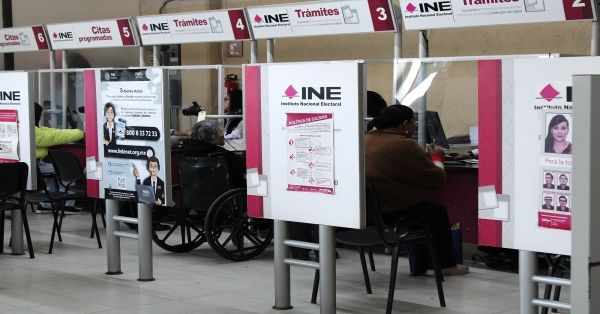 Llama INE en Puebla a recoger credenciales para Votar tramitadas en 2022