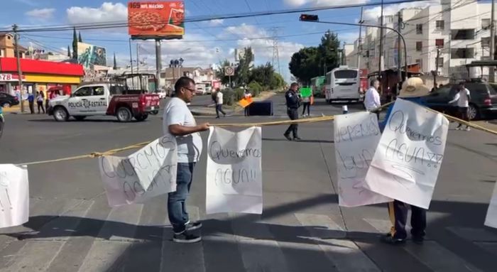 Exigen agua los vecinos del Infonavit El Carmen Gastronómico