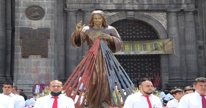 Llegarán las imágenes al atrio de la catedral en Viernes Santo