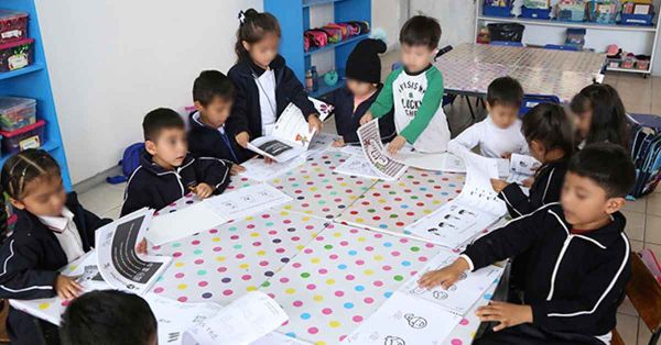 Imparten clases e ingl&eacute;s a m&aacute;s de 56 mil estudiantes de educaci&oacute;n b&aacute;sica: SEP