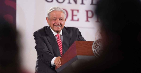 Reconoce L&oacute;pez Obrador a atletas paral&iacute;mpicos por 17 medallas en Par&iacute;s 2024