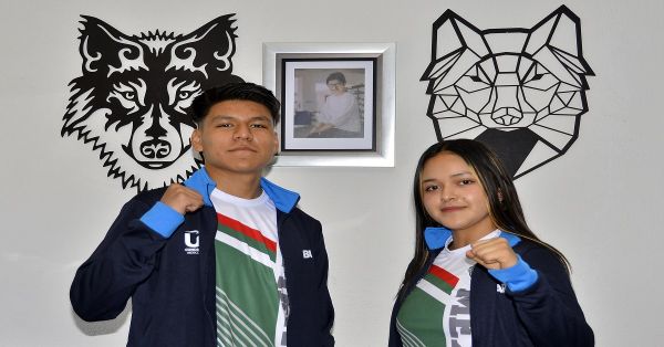 Participan estudiantes BUAP en el campeonato mundial de kickboxing en Hungría