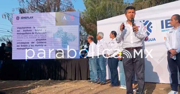 Presenta Eduardo Rivera el proyecto del IEMEPLAN