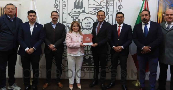 Comparece titular de Finanzas en Congreso del Estado