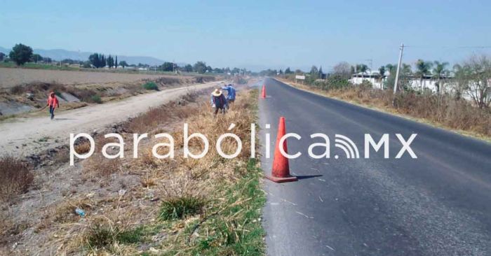 Reparan autoridades defensas metálicas del Periférico Ecológico
