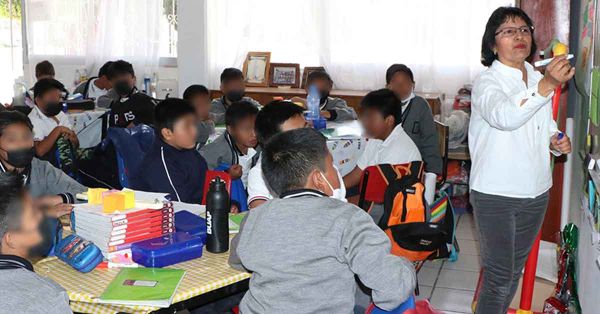 Aplica SEP Programa Nacional de Ingl&eacute;s a m&aacute;s de 70 mil alumnos