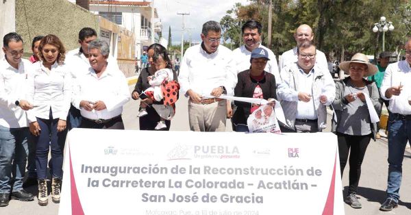Inaugura Sergio Salomón rehabilitación de carretera en Molcaxac