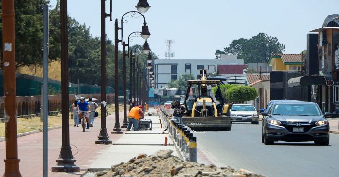 Continúan obras de remodelación de la ciclovía en la 14 Oriente