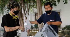 Llama Iglesia votar procurando “la paz”
