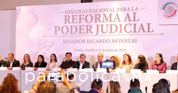 Refrenda Monreal desde Puebla apertura al di&aacute;logo por la Reforma Judicial