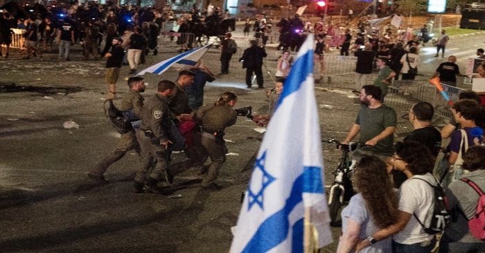Apoyar&aacute; Chile denuncia de Sud&aacute;frica contra Israel por genocidio