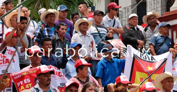 Garantiza Armenta desarrollo econ&oacute;mico a las comunidades ind&iacute;genas de Puebla