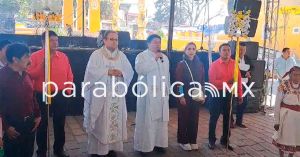 Que candidatos volteen a ver a La Resurección, pide Párroco