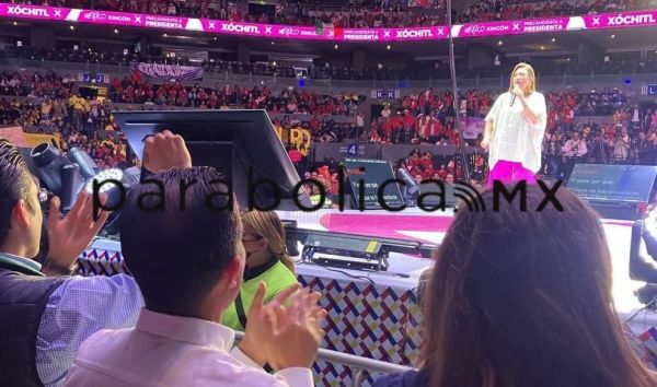 Refrenda Lalo Rivera apoyo a Xóchitl Gálvez