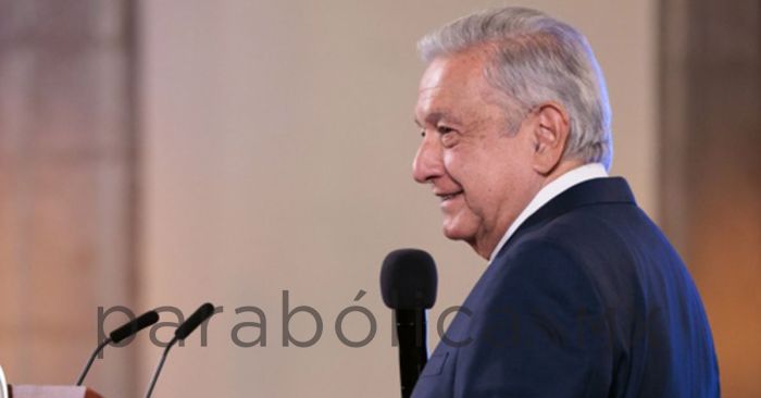Ofrece presidente disculpa con diputada trans, Salma Luévano