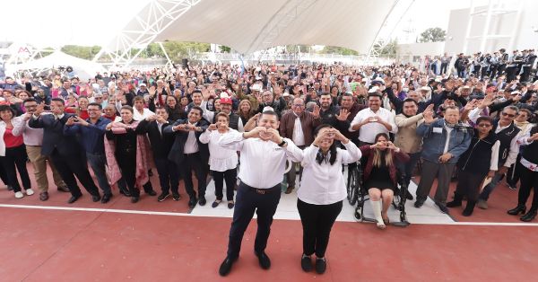 Trabaja Alejandro Armenta de la mano con los Abues