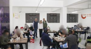 Celebran Pepe Chedraui y MariElise Budib cena navideña en el Dormitorio Municipal