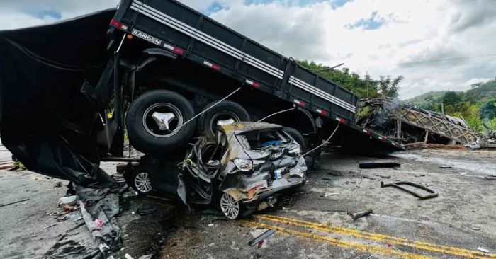 Deja accidente en Brasil 37 muertos