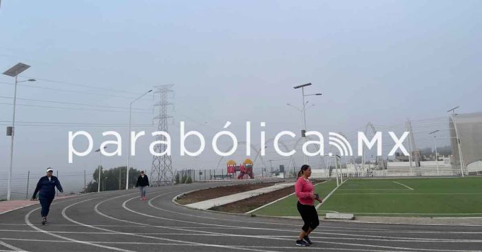 Puebla amaneci&oacute; bajo densa neblina