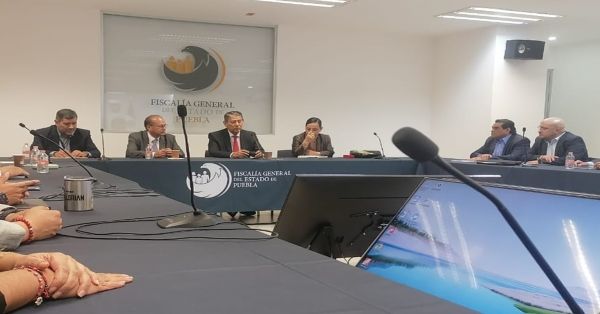 Trabajarán coordinadamente FGR y FGE en investigaciones federales en Puebla