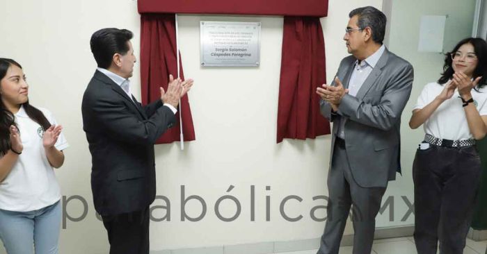 Inaugura Sergio Salom&oacute;n unidad de Docencia y Trabajos en UTP
