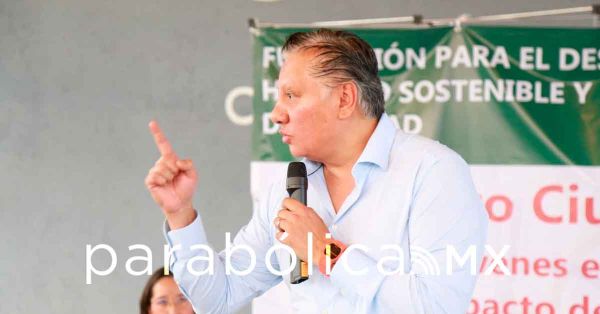 Encabeza Fernando Morales foro sobre el papel de los jóvenes en el gobierno