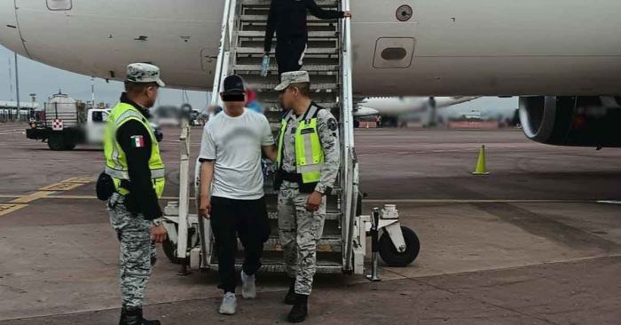 Detienen en Jalisco a hombre que intentó tomar un avión