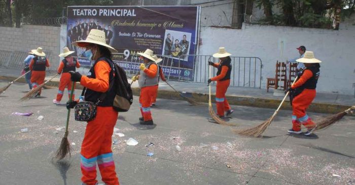 Realizaron 177 &quot;naranjitas&quot; limpieza tras desfile del 5 de Mayo