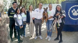 Promete Riestra construir el primer hospital veterinario a bajo costo