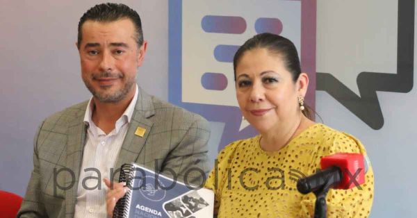 Participan diputadas en "Diálogos Académicos por Puebla", en la Ibero Puebla