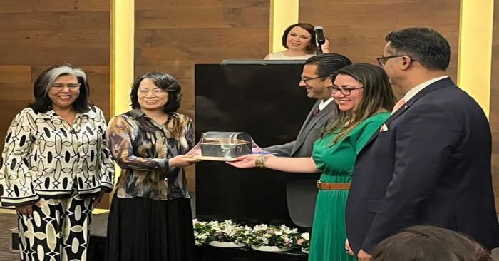 Conoce a Elsa Dong, es la nueva consejera económica y comercial de China en México