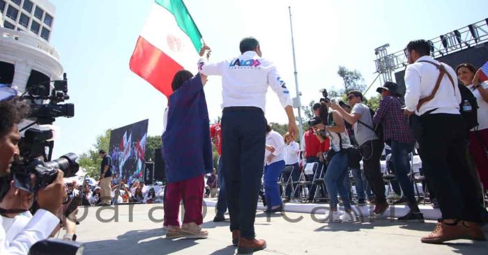 Pide Eduardo Rivera voto útil en Puebla