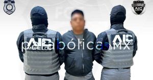 Presenta AIC Morelos al alcalde de Acteopan tras su detención