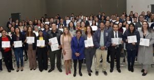 Entregan constancias de capacitación a personal administrativo de la BUAP
