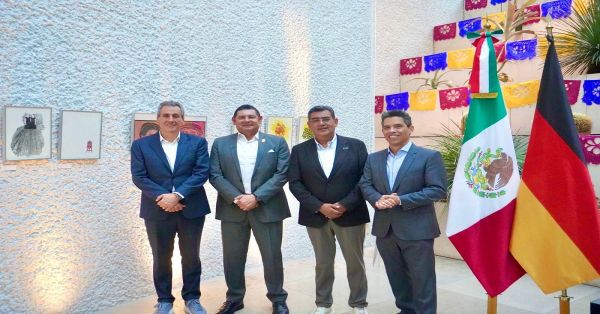 Destacará Puebla en la industria automotriz: Armenta tras gira en Alemania