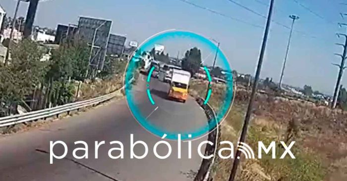 Ubica Policía Estatal tráiler robado en la México - Puebla