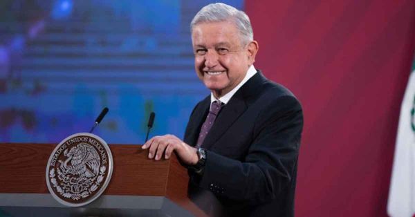“Lo vemos hoy mismo”: AMLO por asesinato de Socorro Barrera
